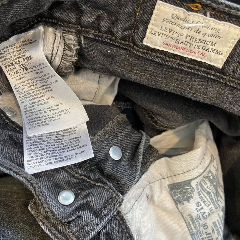 Levis 501 premium jeans black button fly ripped knees high rise waist size 25 - Picture 8 of 12